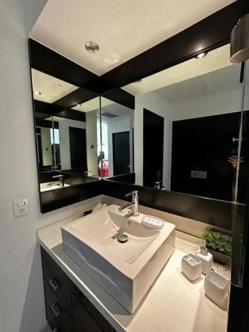 Apartamento Labna Diamante Depto. 701 *