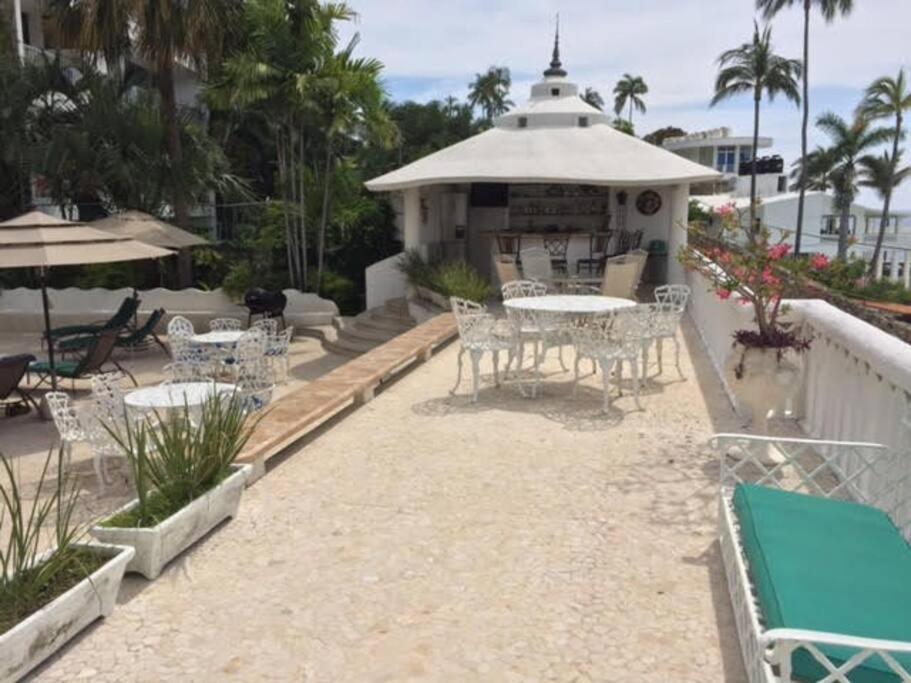 Palmitas Acogedor Departamento Nivel Piscina Gigante Jardines Villa *