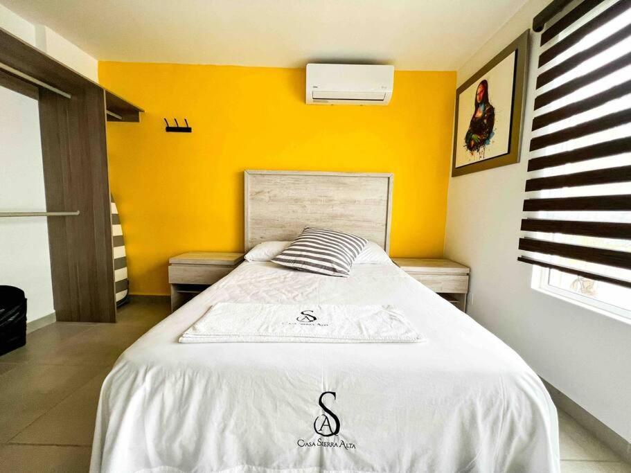 Casa Sierra Alta - Perseo Apartment *