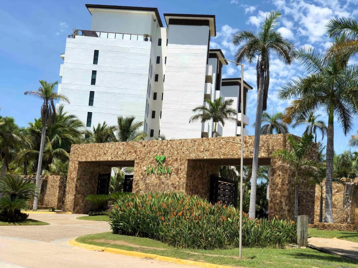 La Isla Residences Diamante Familiar Holiday home