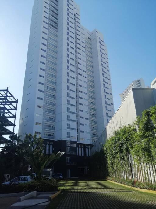 Departamento Frente A La Bahia Apartamento *