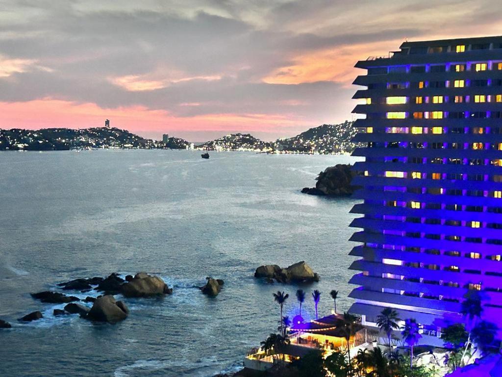 Torres Gemelas Acapulconexion Hotel 3*
