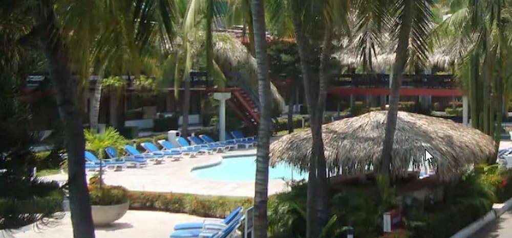 Bali-hai Hotel 4*