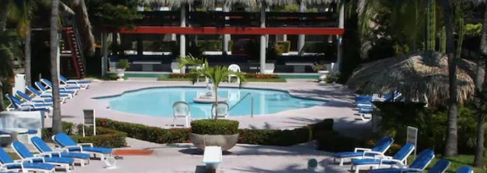 Bali-hai Hotel 4*