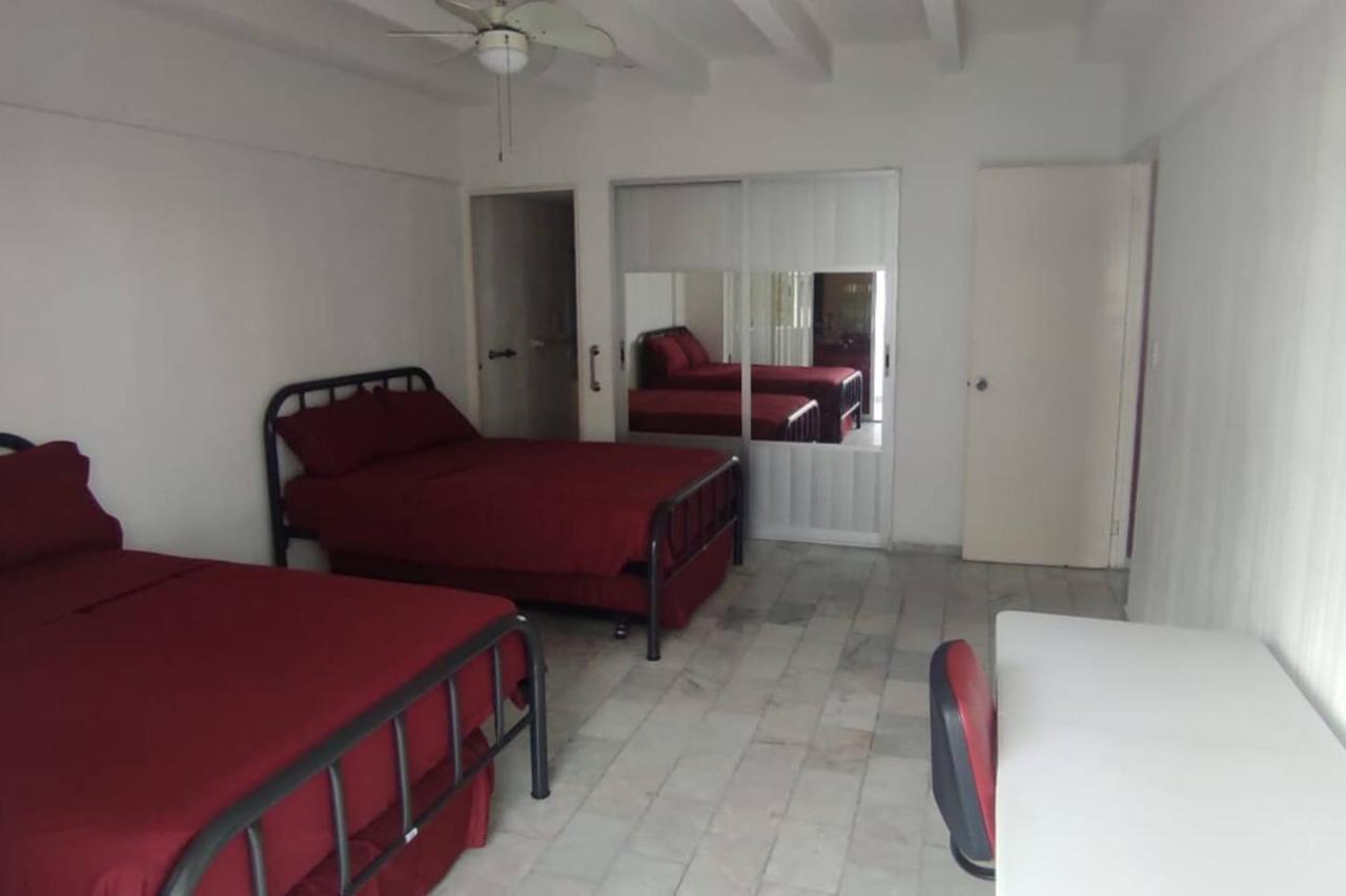 Fresca En Zona Dorada Con Alberca/playa! Apartamento