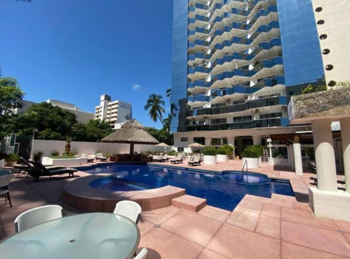 Fresca En Zona Dorada Con Alberca/playa! * Acapulco