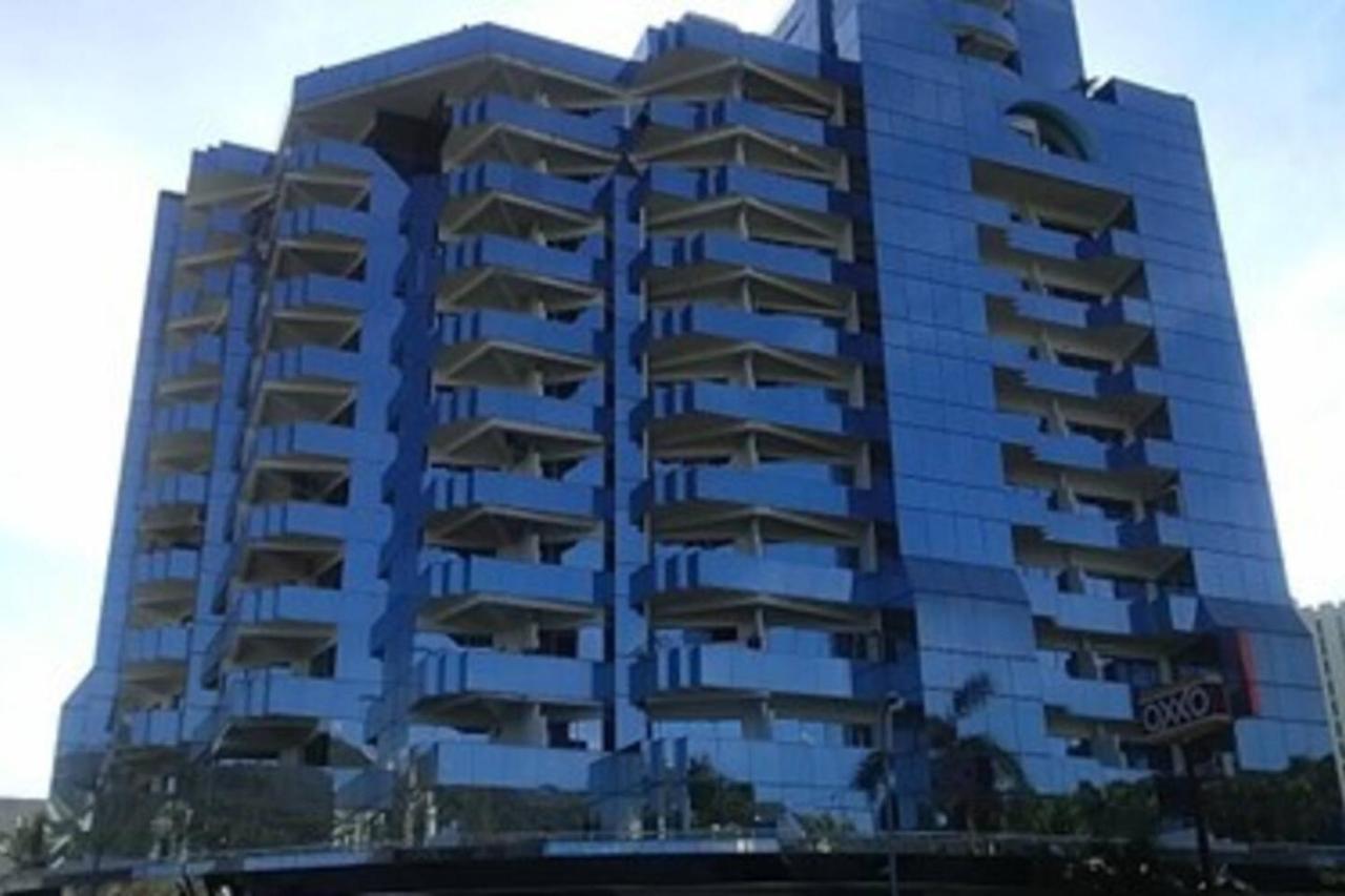 Apartamento Fresca En Zona Dorada Con Alberca/playa!