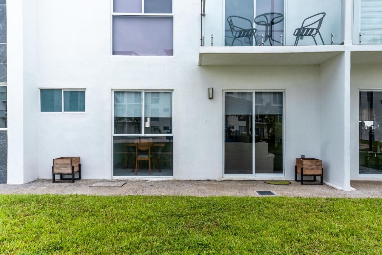 Con Alberca Smarttv Y Jardin Apartamento