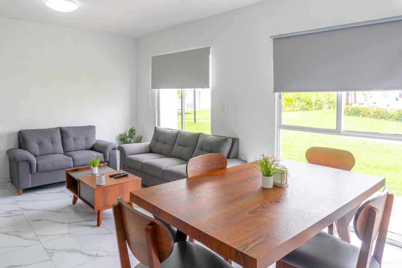 Apartamento Con Alberca Smarttv Y Jardin *