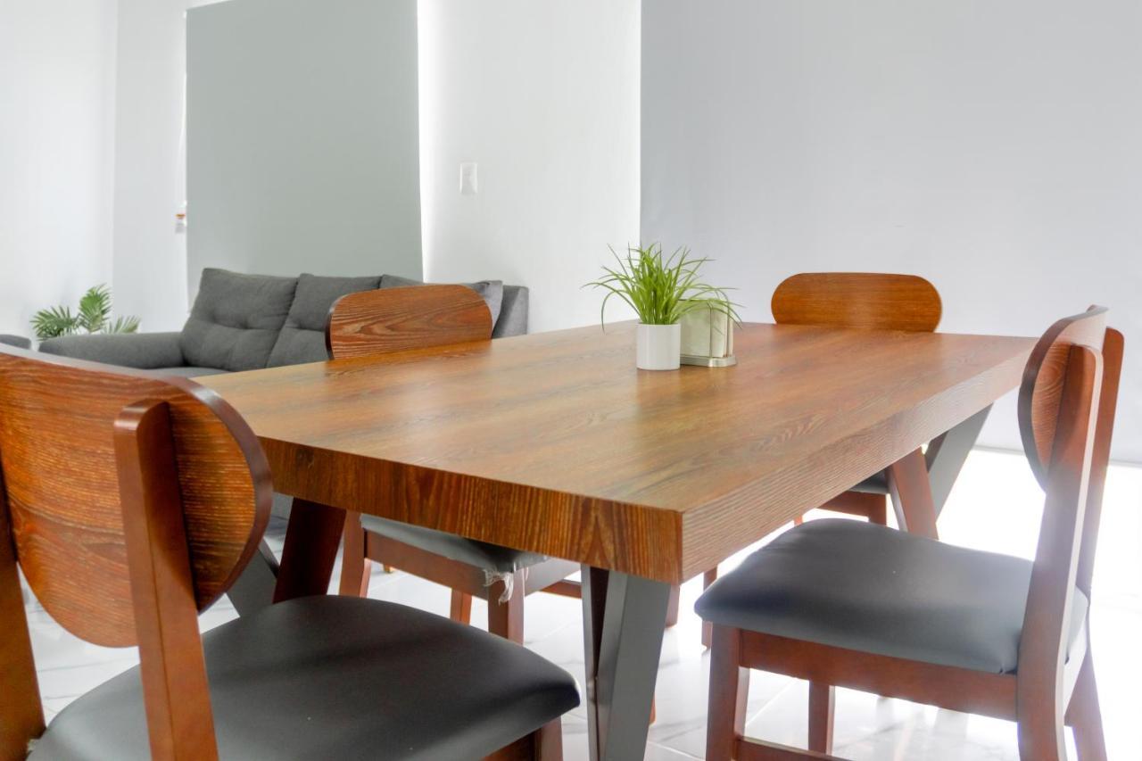 Apartamento Con Alberca Smarttv Y Jardin