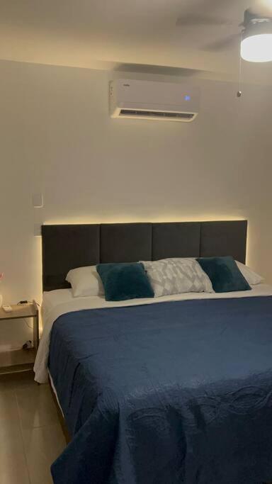 Departamento Con Club De Playa Diamante * Acapulco