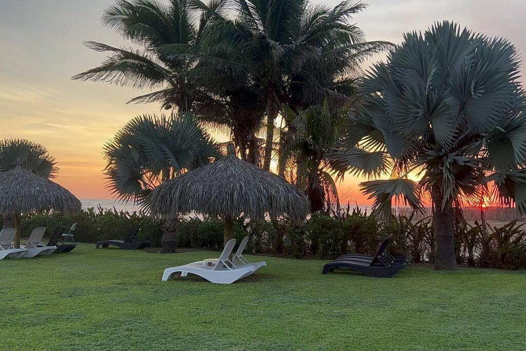 Departamento Con Club De Playa Diamante Acapulco