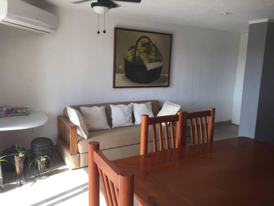Comodo Departamento En Costa Azul. Apartamento *