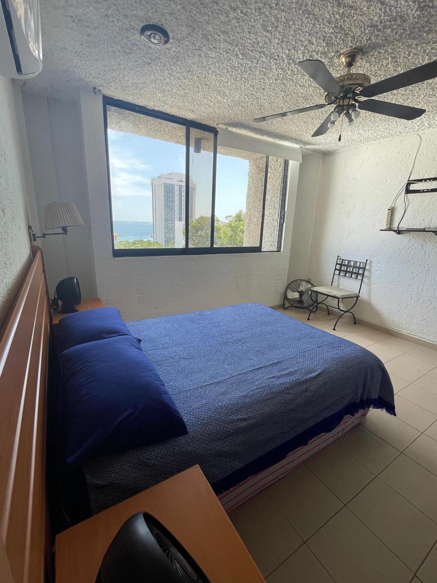 Apartamento Roca Sola, Costera Departamento Privado Con Vista Al Mar, Alberca, Terraza Y Aire Acondicionado *