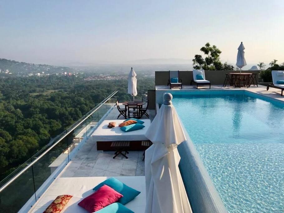 La Perla * Acapulco