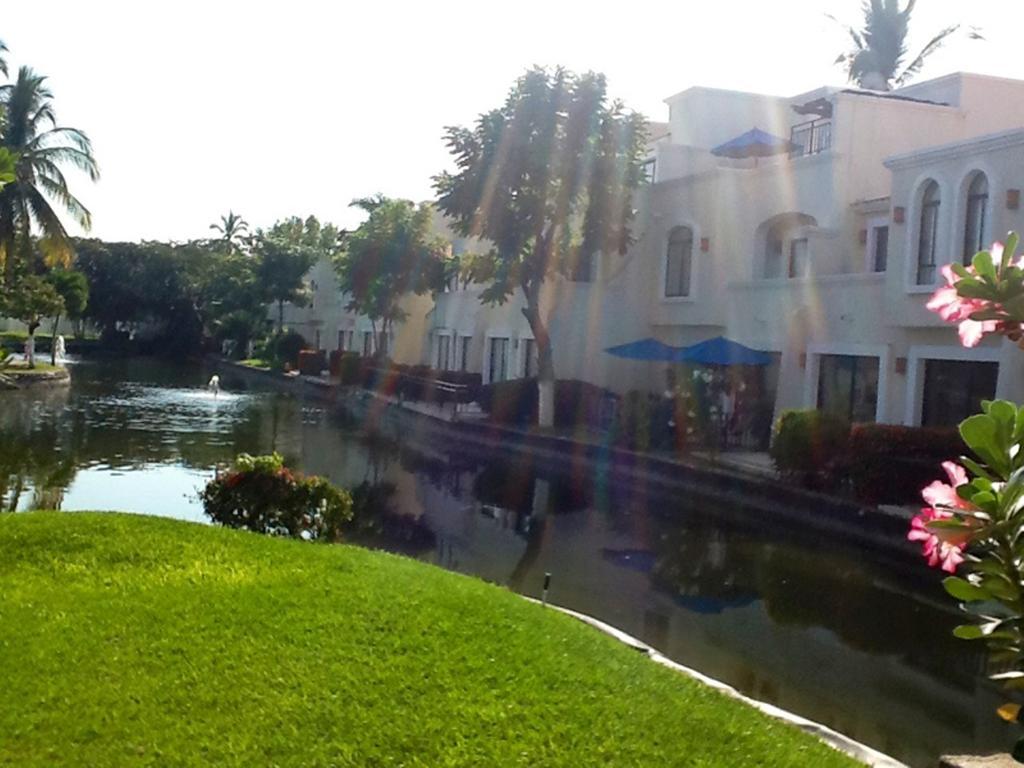 Mayan Vidanta Golf A 800 Mt De La Playa * Acapulco