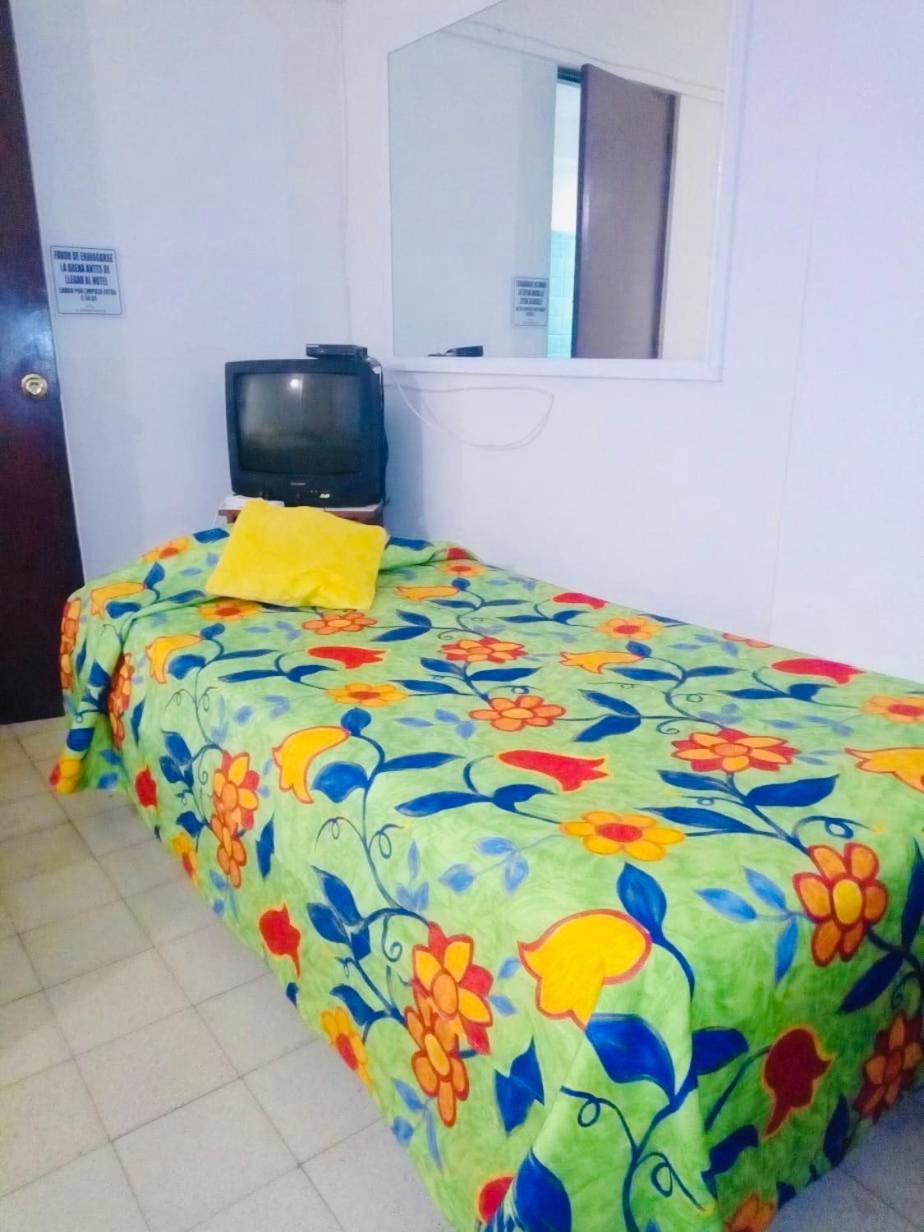 Hotel Zocalo Abuelos 3*