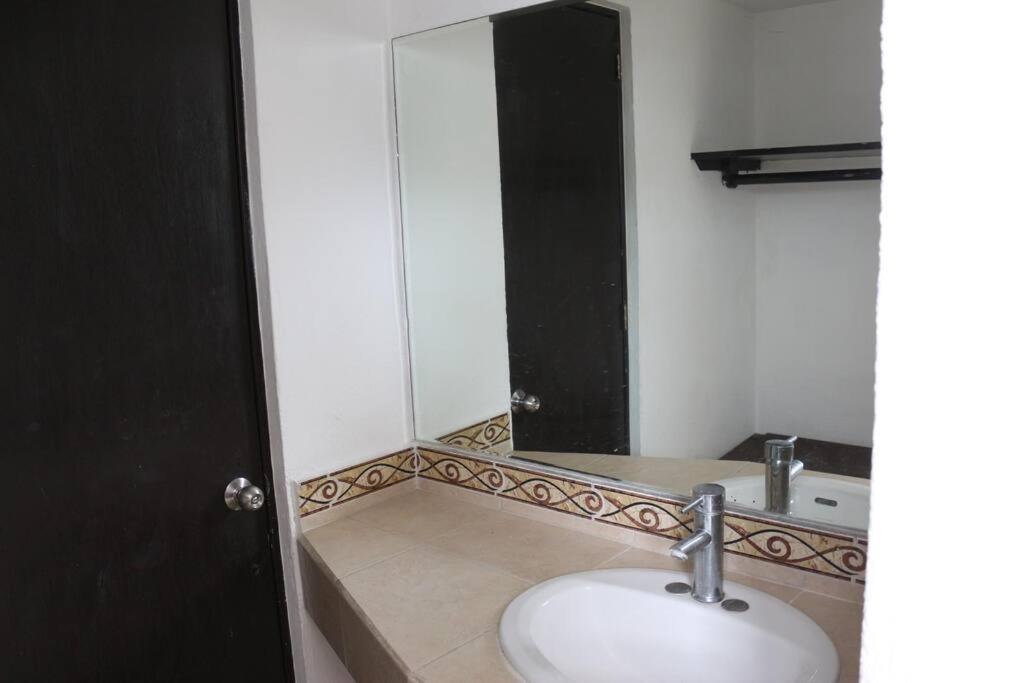 Luxurious Apartment, Oceanfront, Spectacular View *