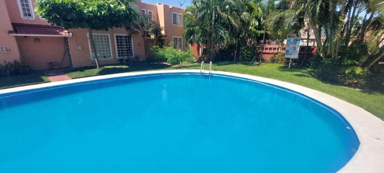 Hermoso