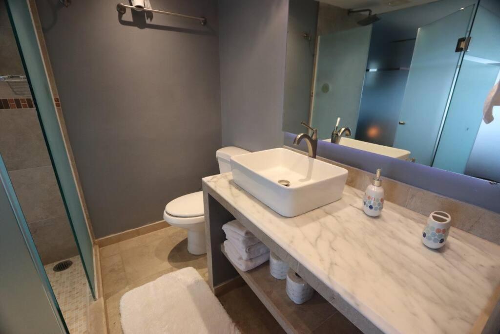 Increible Depto. En Playa Privada. Apartamento
