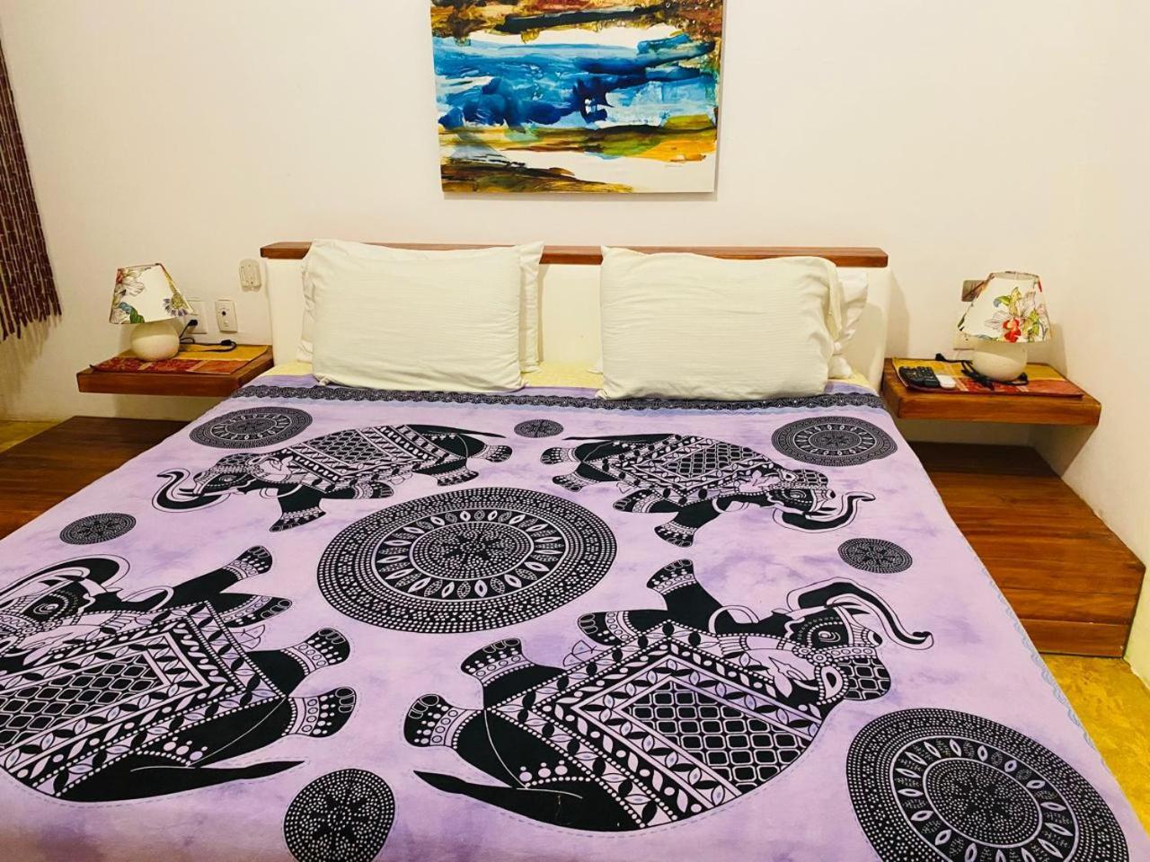 Casa De Olas Surf & Club Hotel