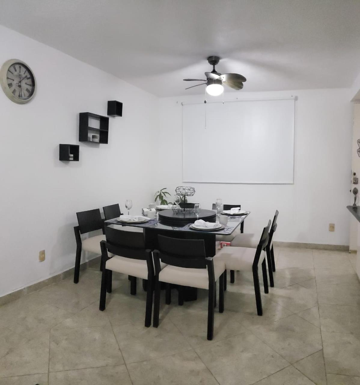Depa 100 Por Ciento Familiar Cerca Del Mar Con Roff Garden Y Jacuzzi
