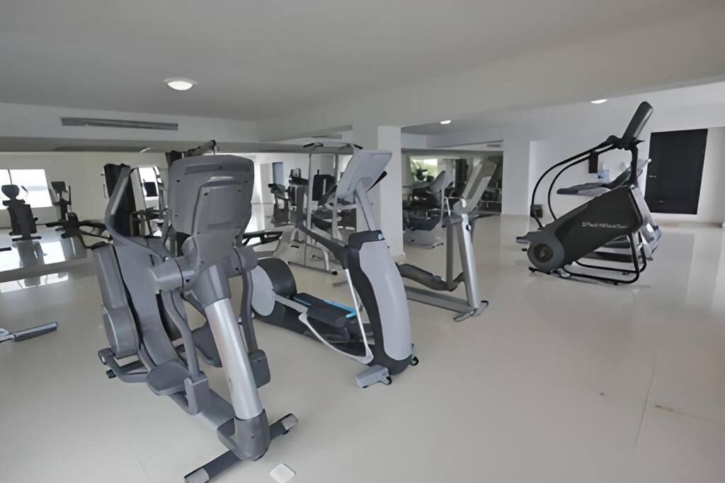 Departamento, Alberca, Jacuzzi, Playa, Padel, Gym, Asador *