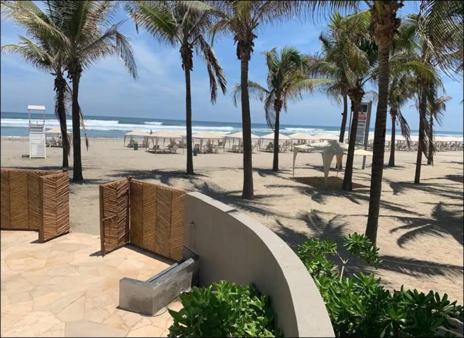 Las Anclas * Acapulco