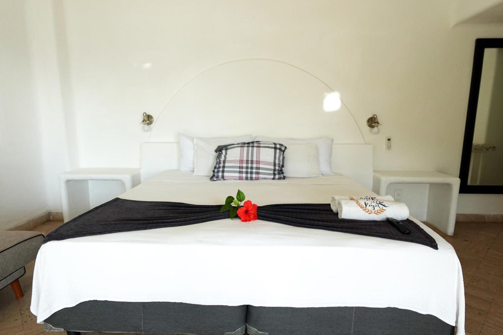 De Reyes Boutique Hotel *