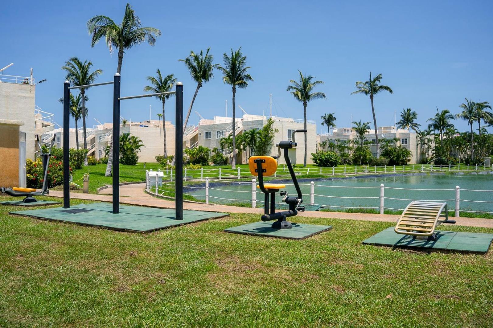 Apartamento New Retreat Garden Pool & Gym *