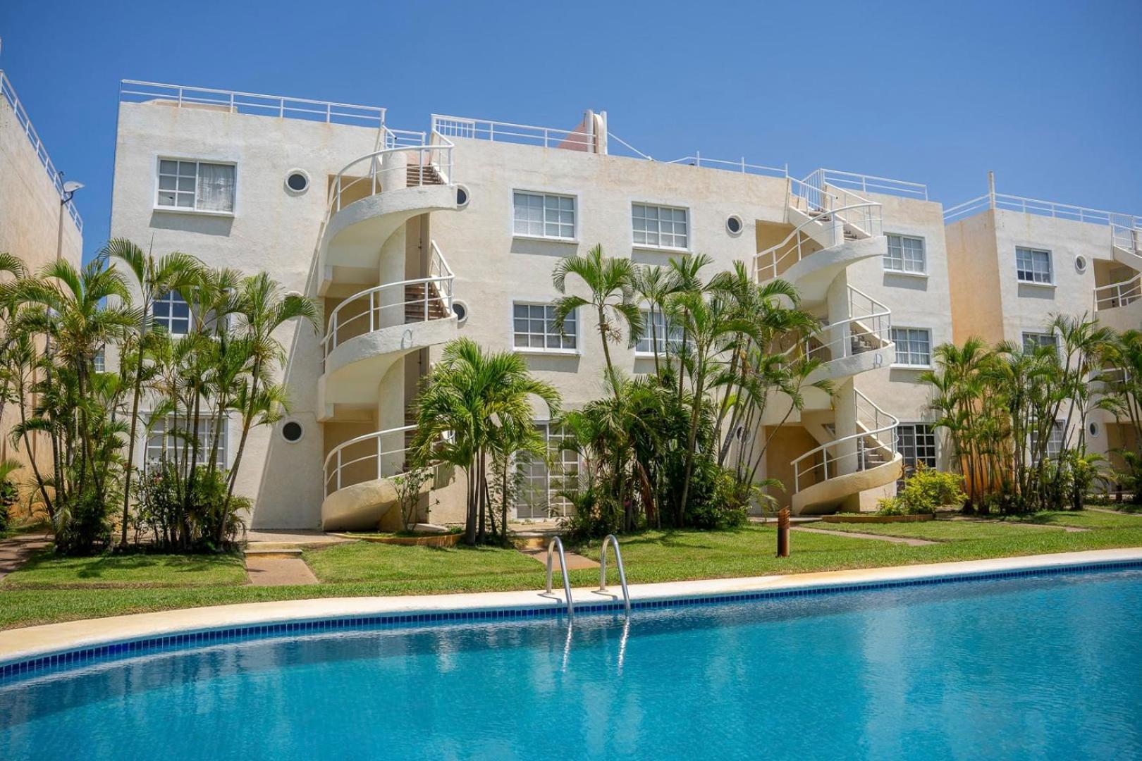 New Retreat Garden Pool & Gym Apartamento Acapulco