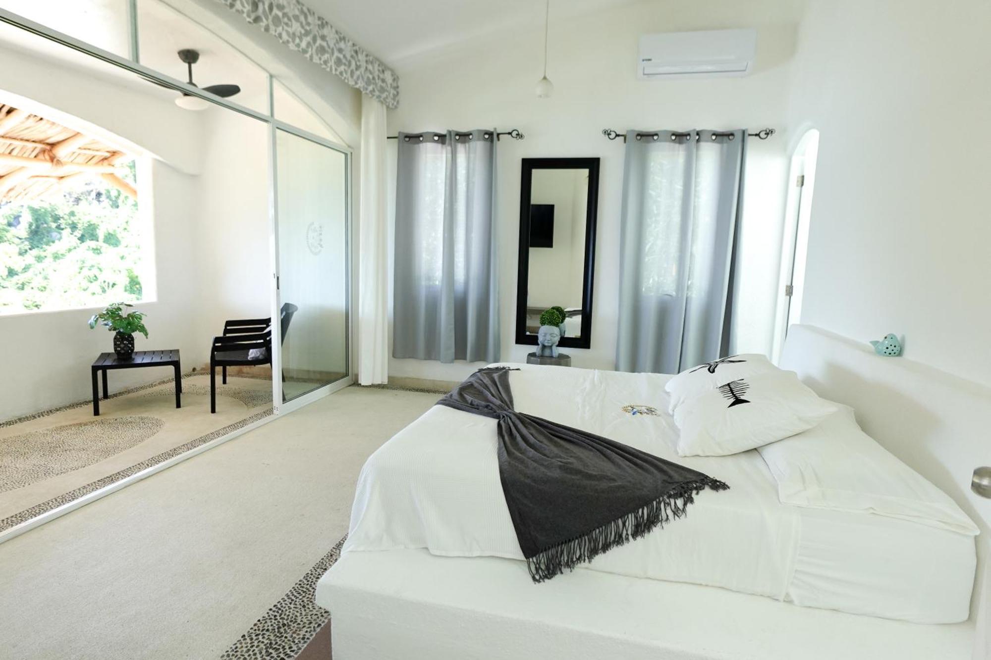 De Reyes Boutique Hotel *