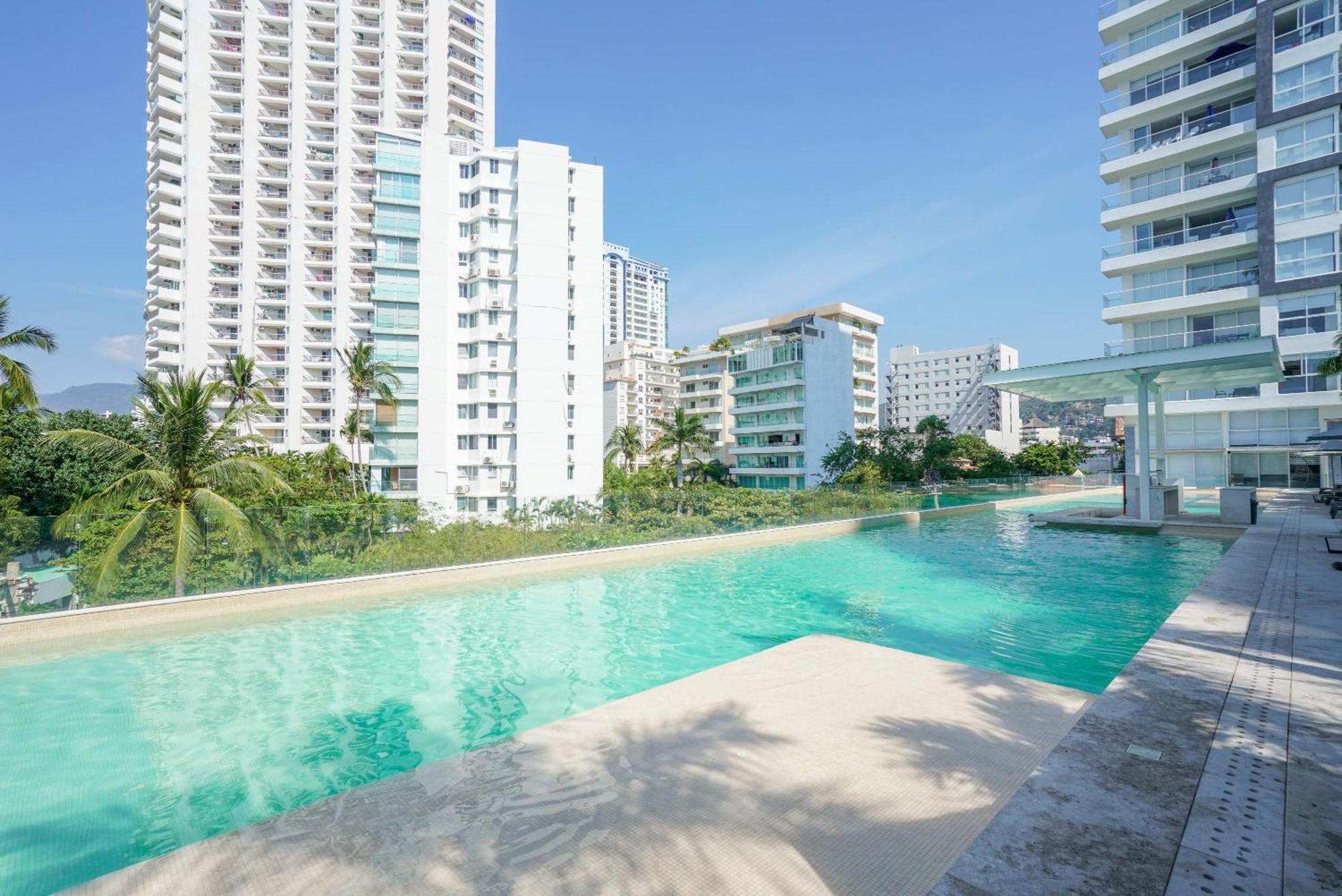 New Beachfront Paradise At Armandos Le Club Apartamento