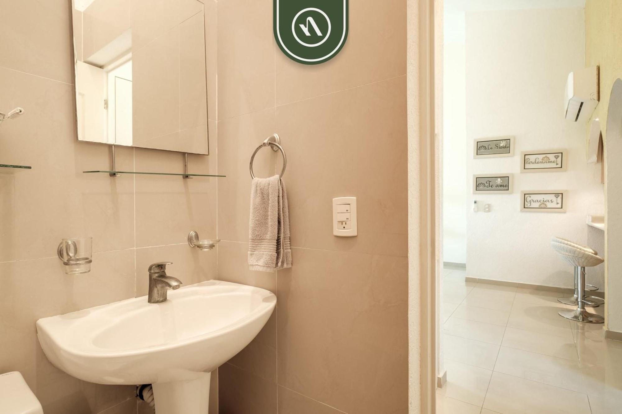 Apartamento 2br House - Private Patio - *