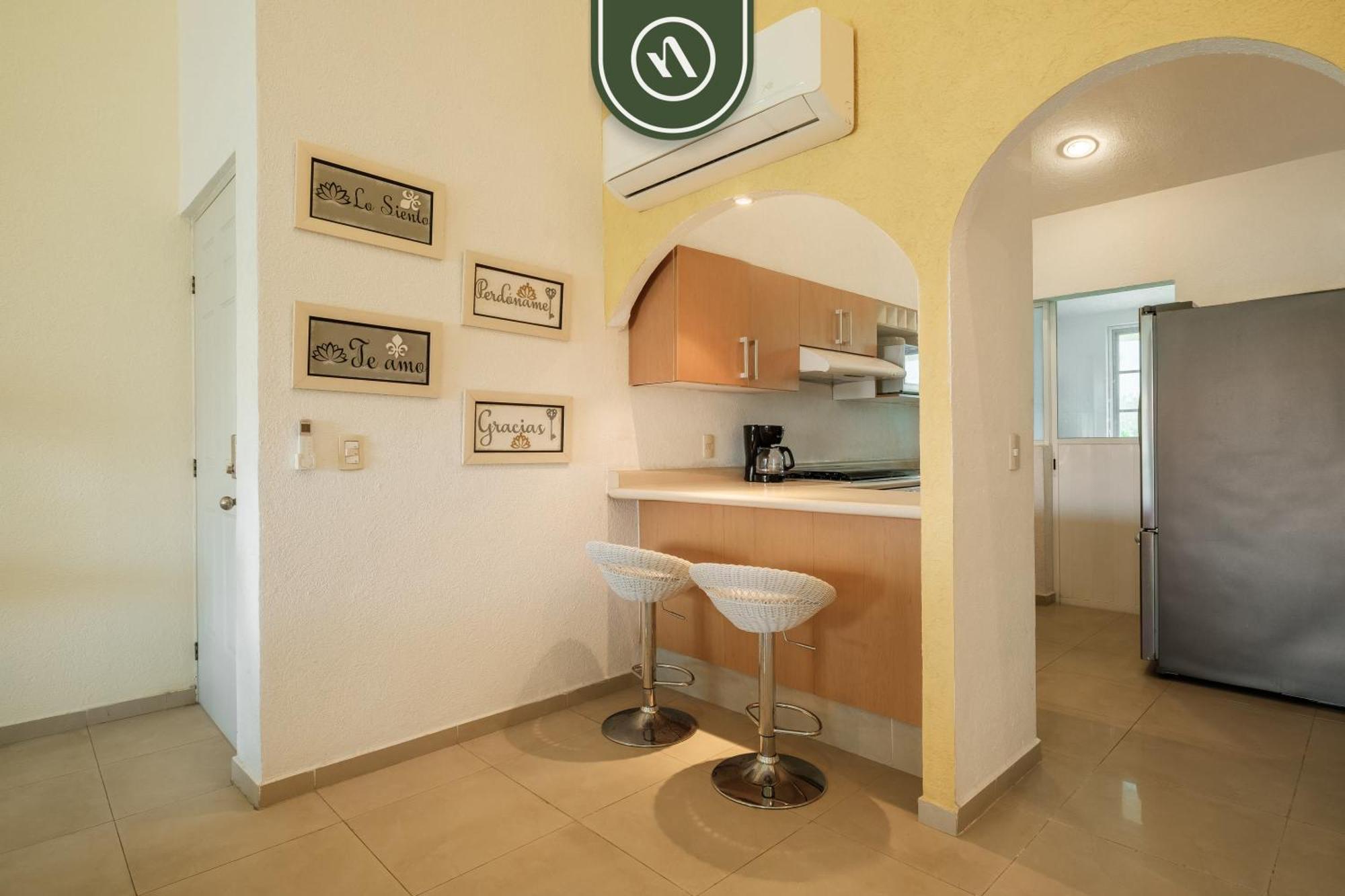 2br House - Private Patio - Apartamento