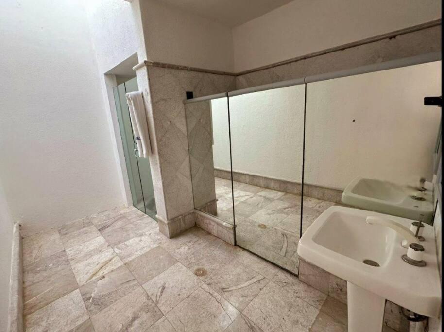 Exclusiva De Lujo Majum Villa Acapulco