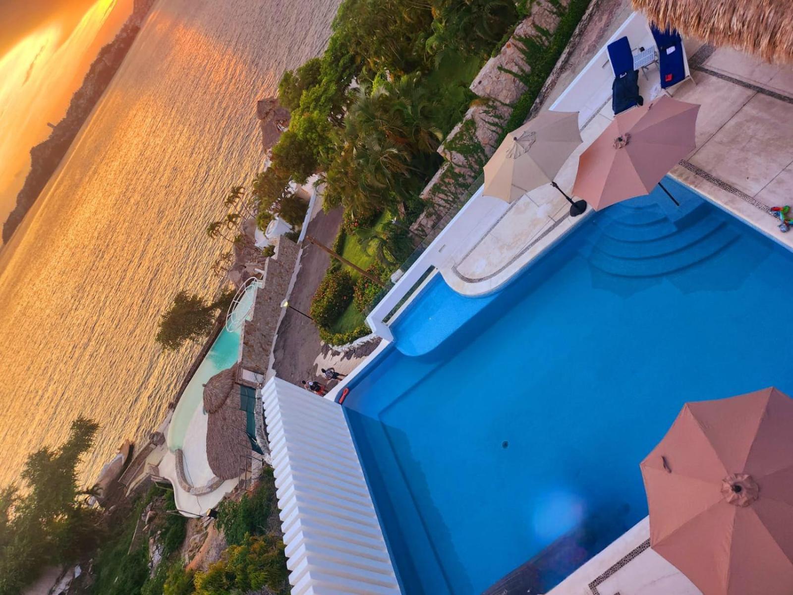 Exclusiva De Lujo Majum Villa Acapulco