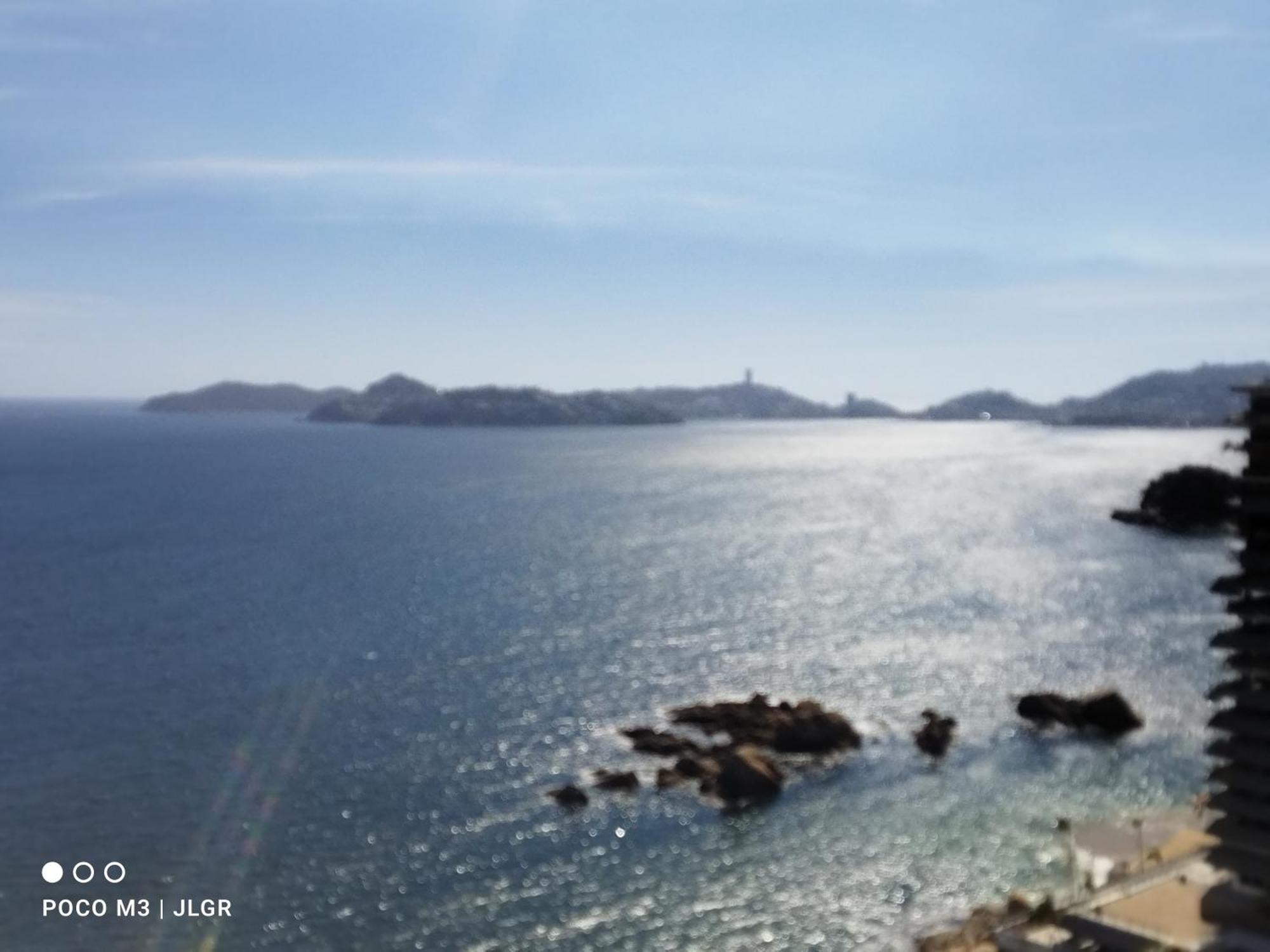Playa Dorada Torres Gemelas Acapulco