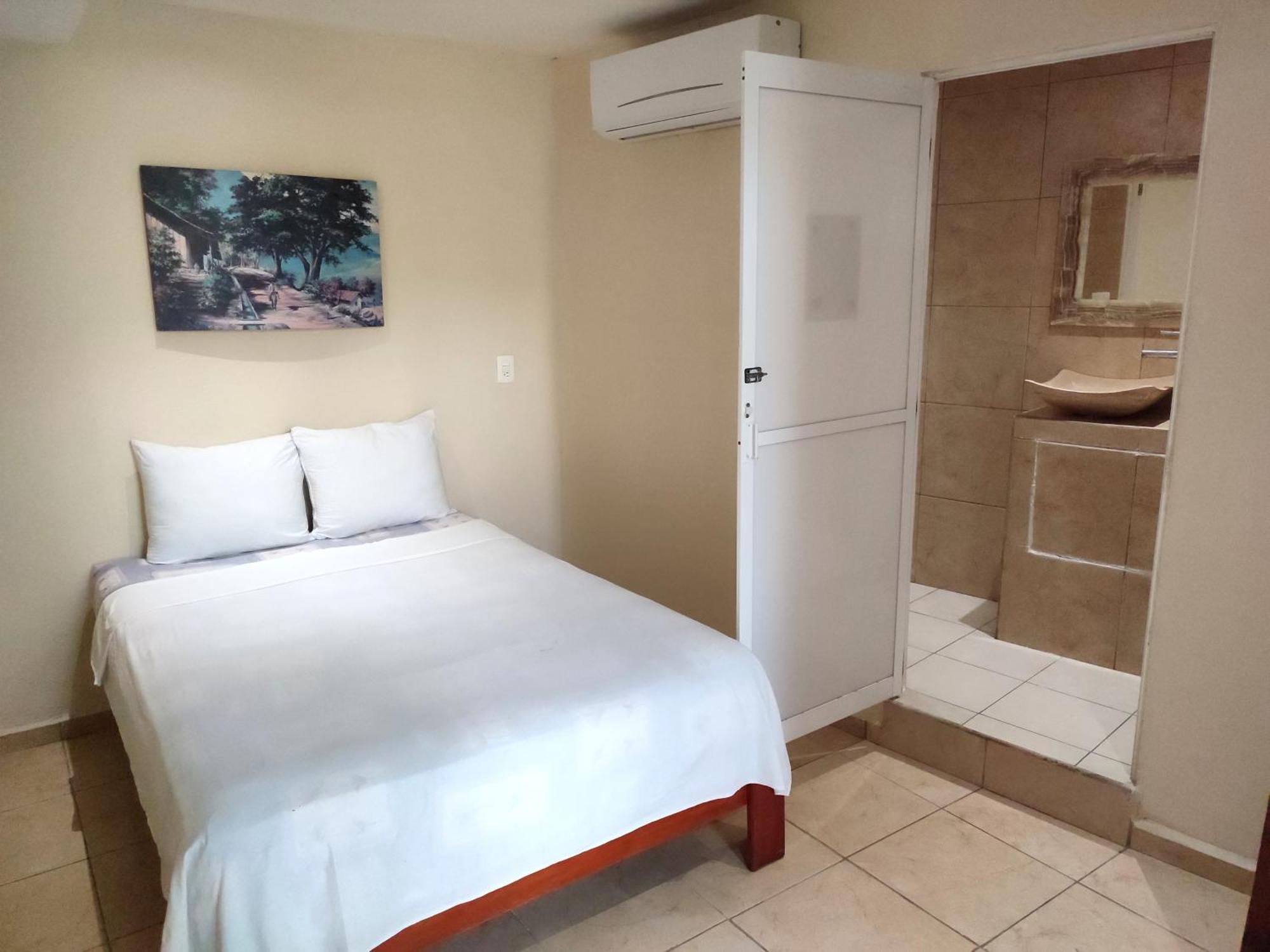 Casa Ashly Hotel económico