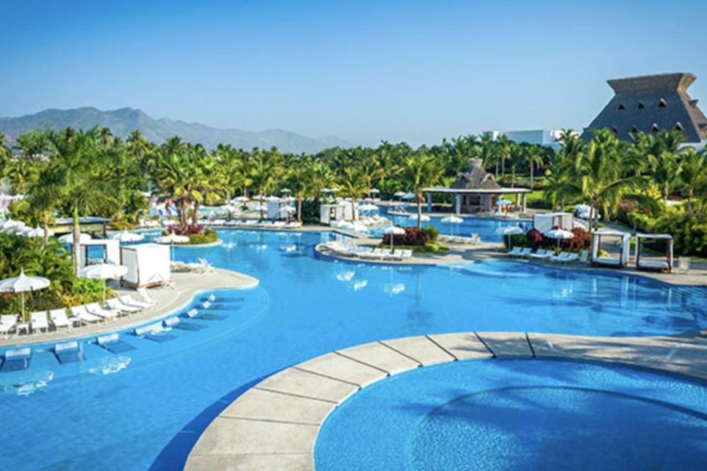 2bd Mayan Palace Vidanta Beachfront *