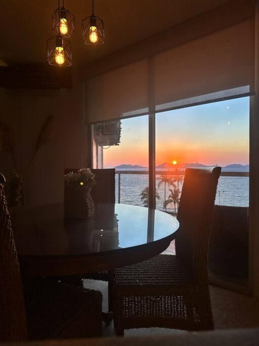 Apartamento Depa A Orilla De Playa Y Vista Al Mar *