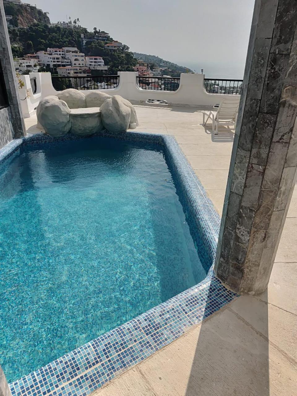 Hermosa Casa Con Alberca Marina Brisas San Gabriel * Acapulco