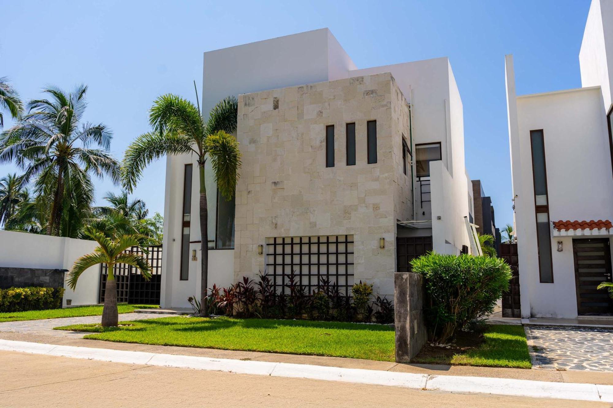 Сasa de vacaciones Modern House 3 Bedrooms & Pool *