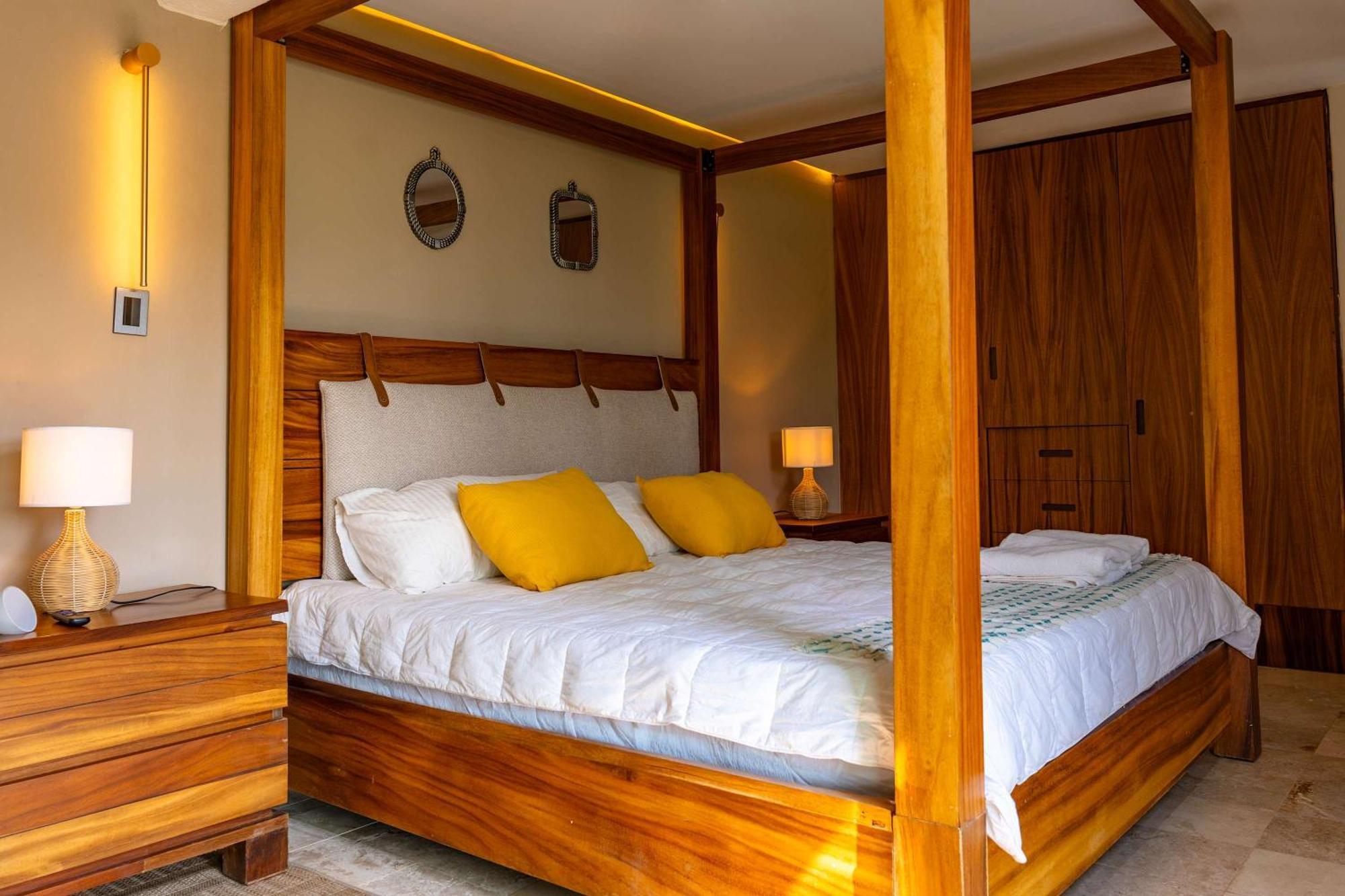 Сasa de vacaciones Family With 3 Bedrooms Pool & Hot Tub *