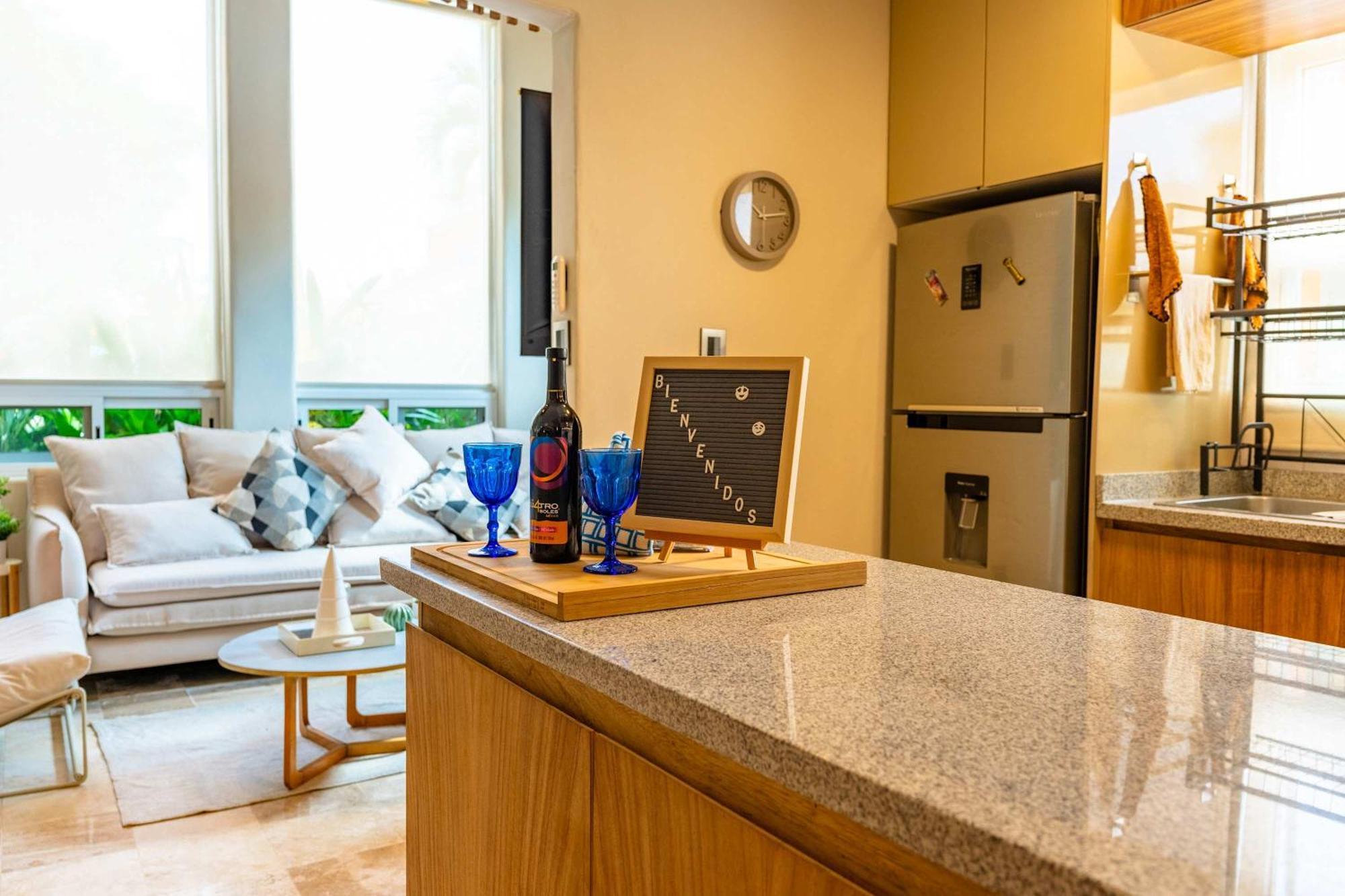 Сasa de vacaciones Family With 3 Bedrooms Pool & Hot Tub *