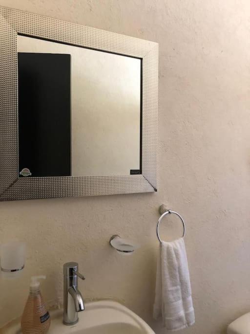 Lujoso Departamento En Zona Dorada De Apartamento