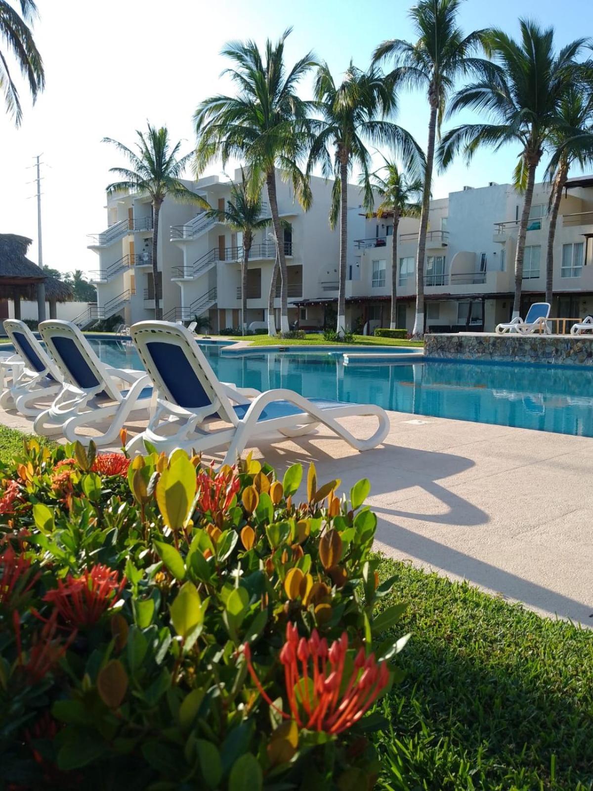 Villa Hermosa Con Recamara En Pb *
