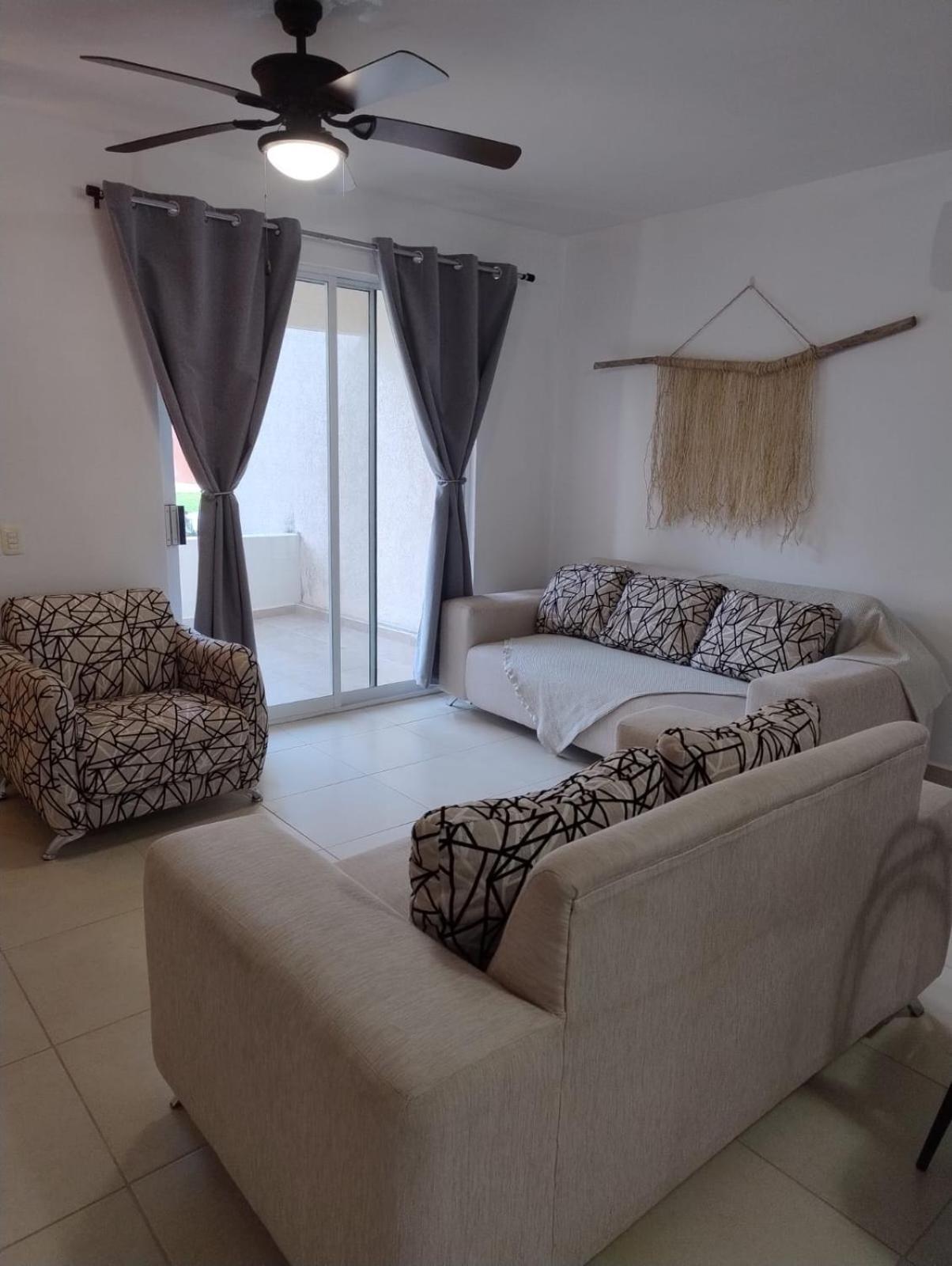 Hermosa Con Recamara En Pb Villa