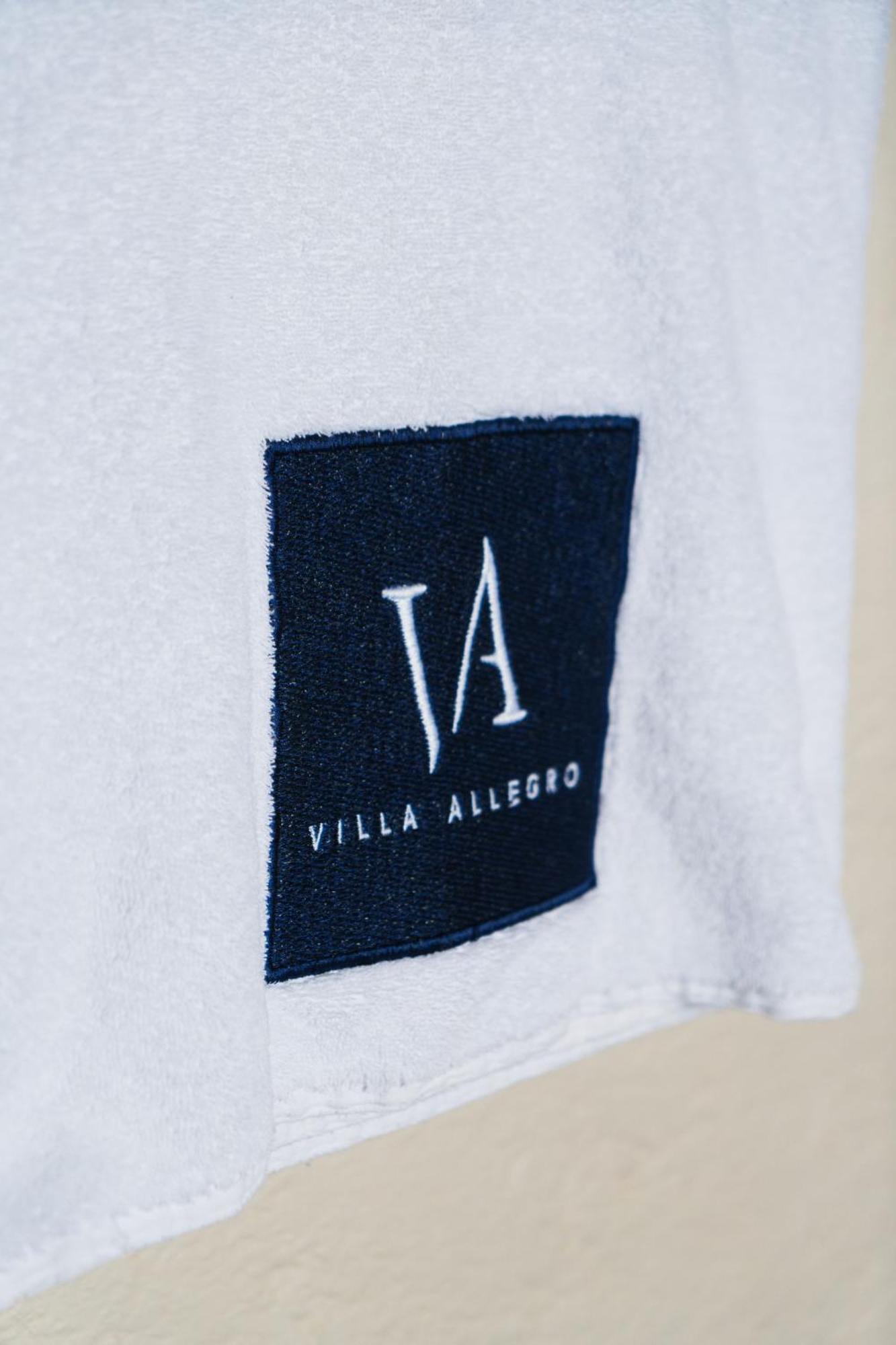 Allegro, Brisas Villa *
