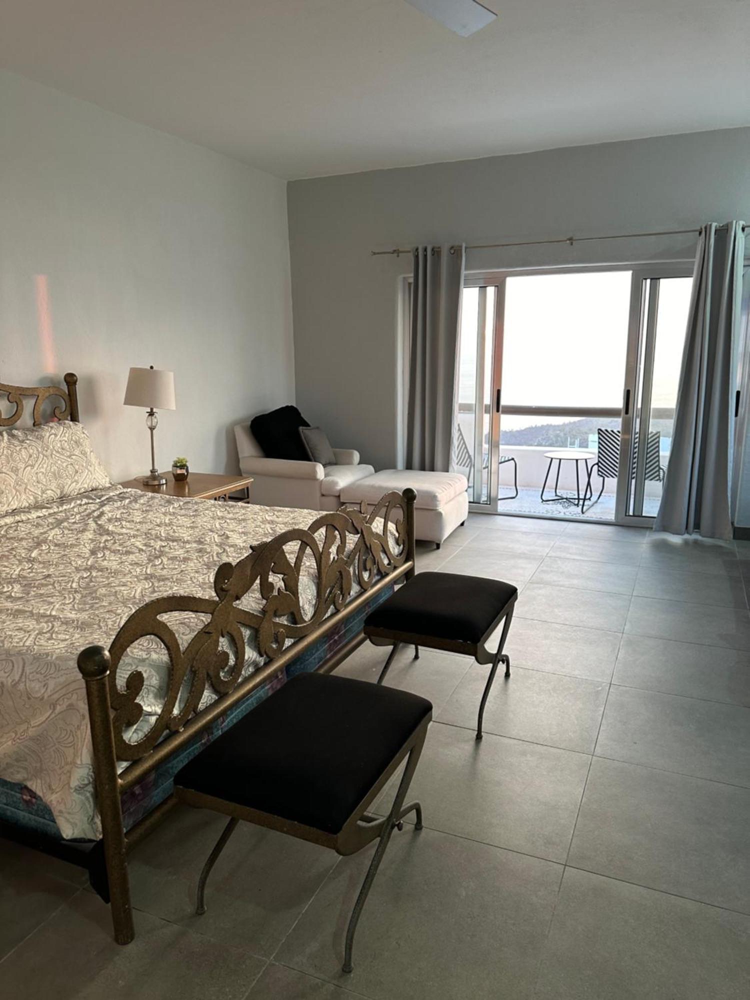 Villa San Sebastian, Celajes Acapulco